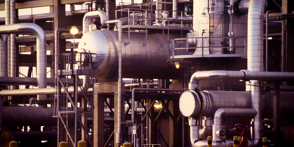 measurement of water moisture in natural gas pipelines H2O in natural gas production