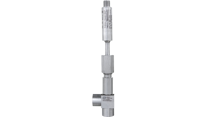 Compact thermometer with thermowell in elbow design